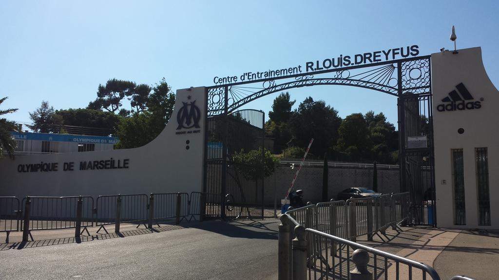Ibis Budget Marseille Valentine Екстер'єр фото