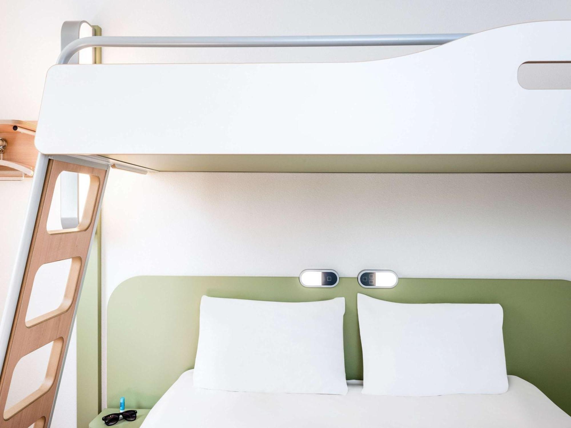 Ibis Budget Marseille Valentine Екстер'єр фото