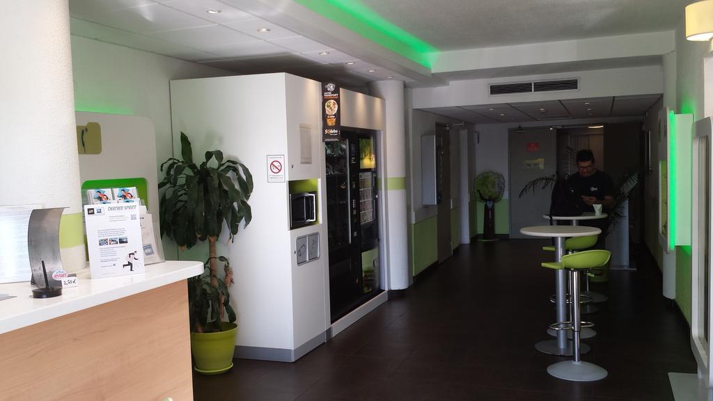 Ibis Budget Marseille Valentine Екстер'єр фото
